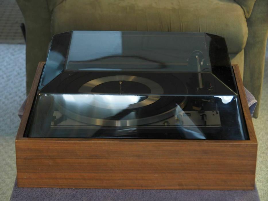 Dual 1216 Turntable (working but is for project or restoration)
