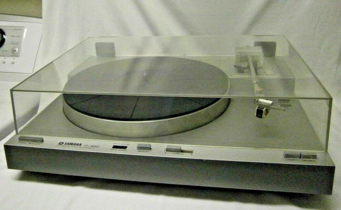 Vintage Yamaha P-450 Fully Automatic Belt Drive Stereo Turntable w/Owner Manual