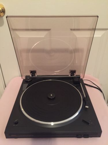 Vintage DENON Turntable