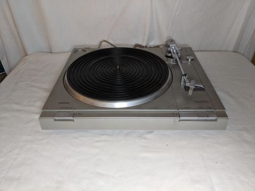 Vintage Magnavox Record Player Turn Table Model # FP7130SL01 Missing Needle
