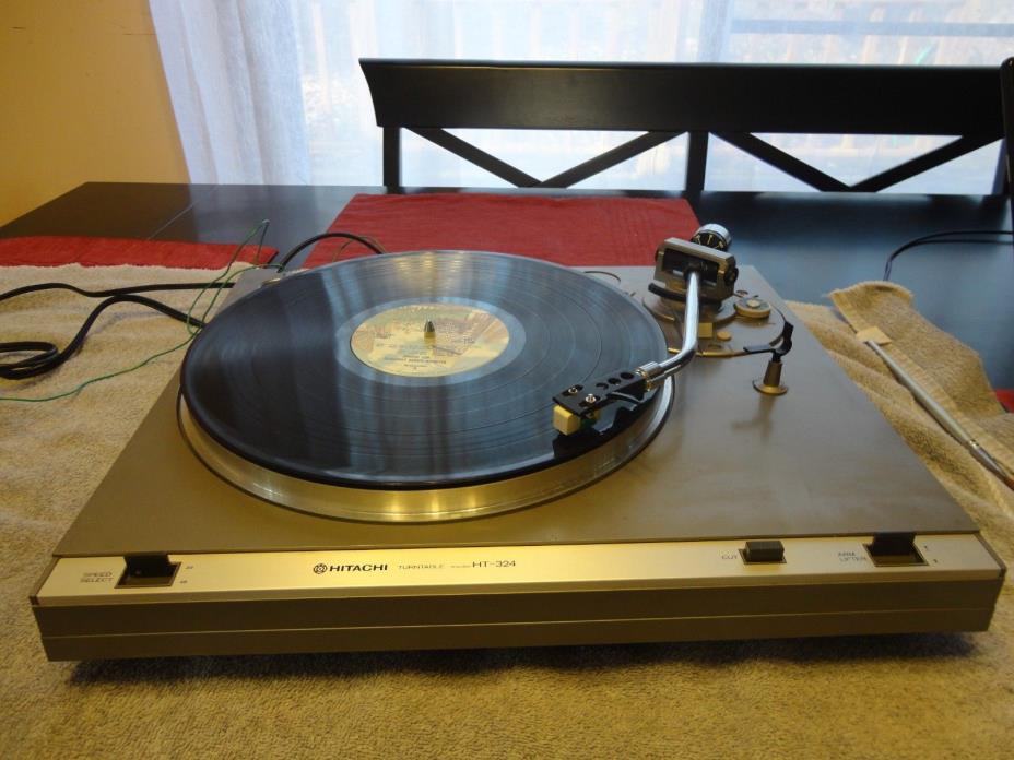 Hitachi HT-324 Belt Drive Turntable Audio Technica Cartridge please Read Works