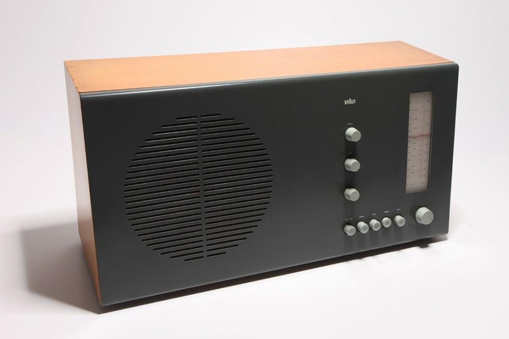 VINTAGE BRAUN RT-20 RADIO - TESTED - WORKS