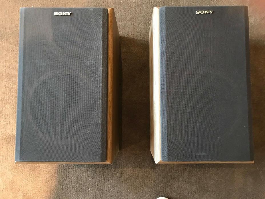 Pair of SONY SS-U310 Bookshelf Speakers 60W Sound Great.