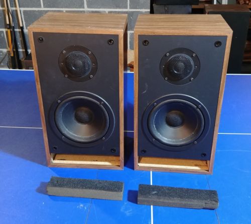 Fried Q3 Vintage Bookshelf vintage transmission line Speakers new surrounds
