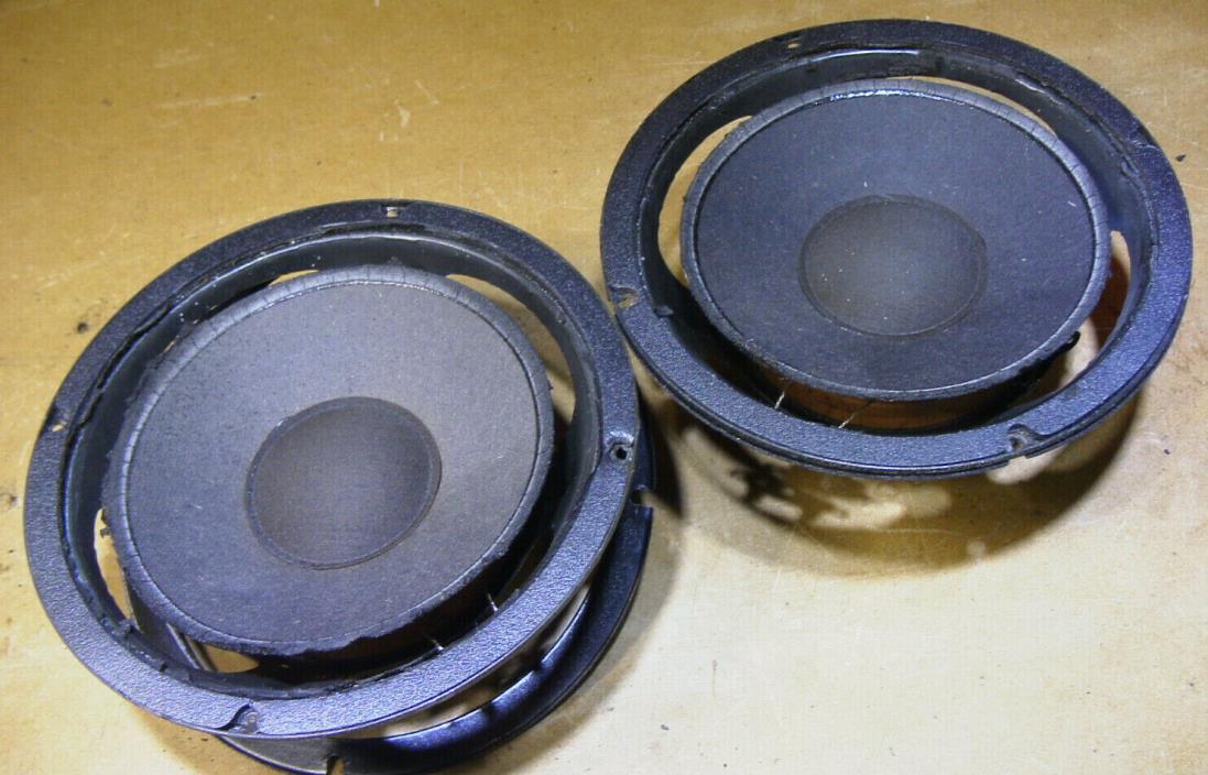 Boston Acoustics A60 8