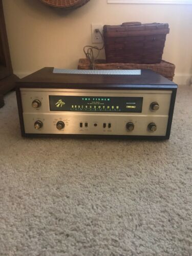 Fisher 400 FM Stereo Tube Receiver in Good working condition