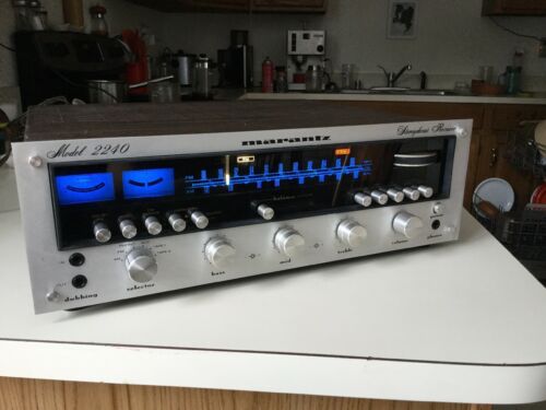 Vintage MARANTZ 2240 Stereo Receiver. Very Clean, Just Serviced. Serial # 5326