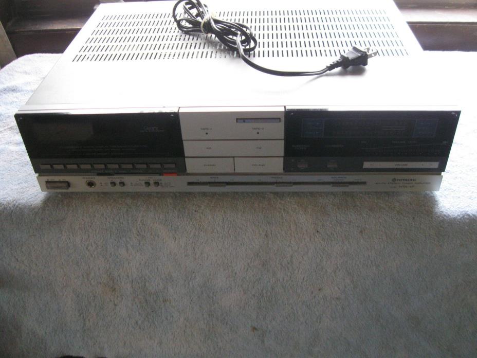 Vintage Hitachi AM-FM Tuner Amplifier Model HTA-4F 30 Watts
