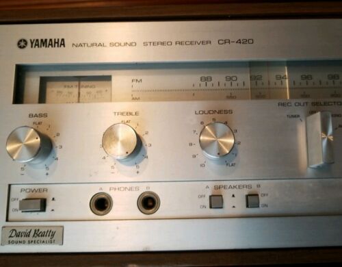 Vintage Yamaha CR-420 Stereo Receiver
