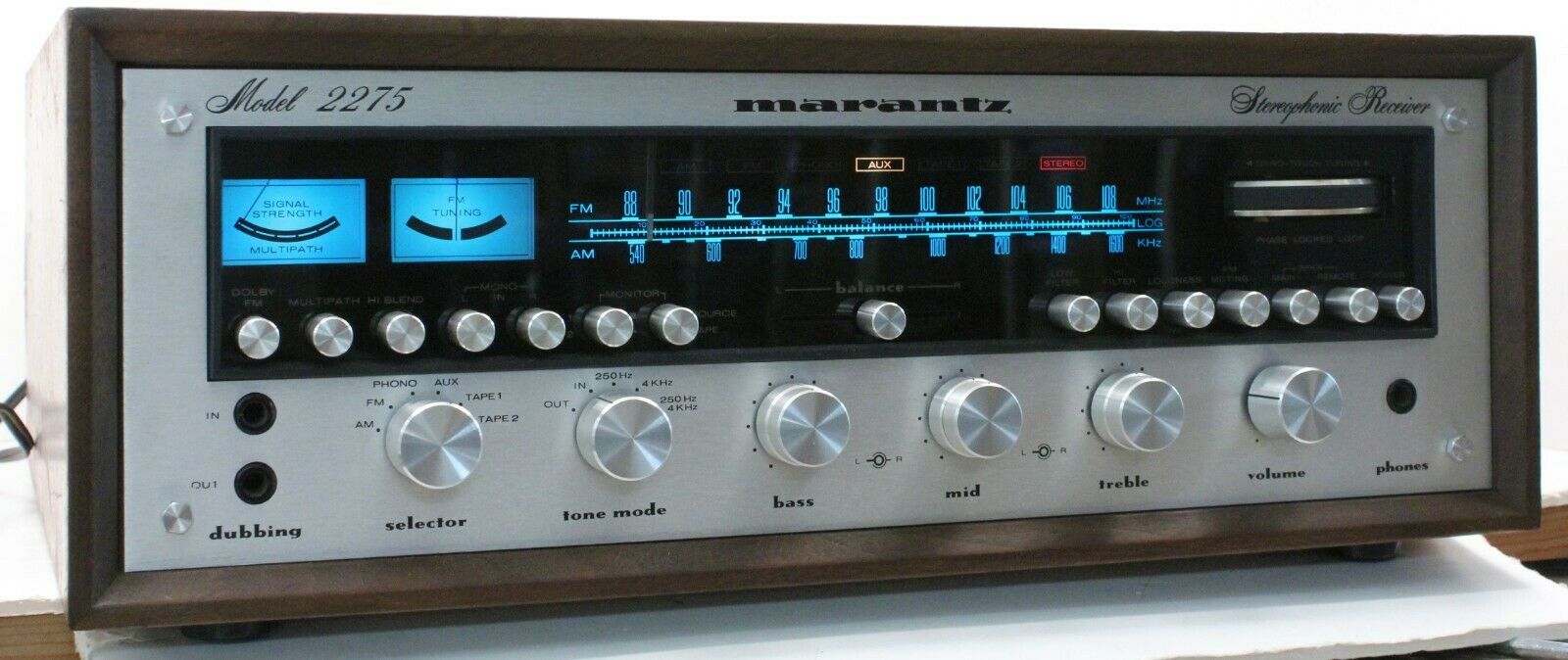 Marantz 2275 Stereo Receiver with Wood Cabinet