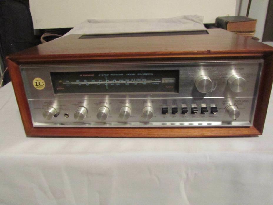 VINTAGE Pioneer SX-1000TW AM/FM Stereo Receiver W/Wood Cabinet untested