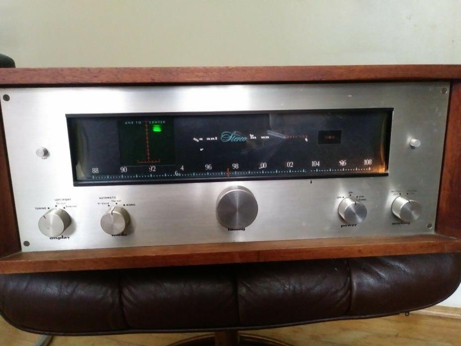Vintage Marantz model 10B stereo tuner