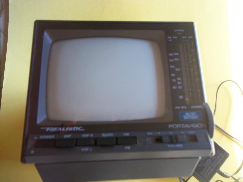 REALISTIC PORTAVISON  - AM-FM-VHF-UHF - 4 1/4 x 3
