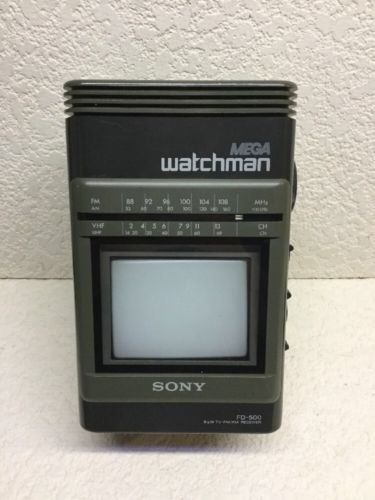VINTAGE SONY MEGA WATCHMAN FD-500 B/W TV AM/ FM RADIO  Excellent Condition