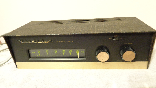 Vintage HEATHKIT Tube Tuner Model FM - 4