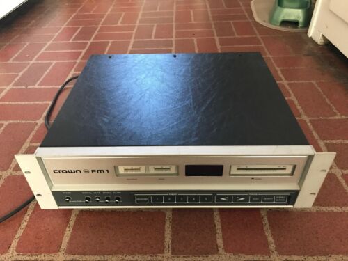 Crown FM-1 Audio FM Tuner In Mint Condition!