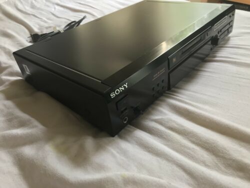 SONY MDS-JE520 Minidisc Mini Disc Player/ Recorder
