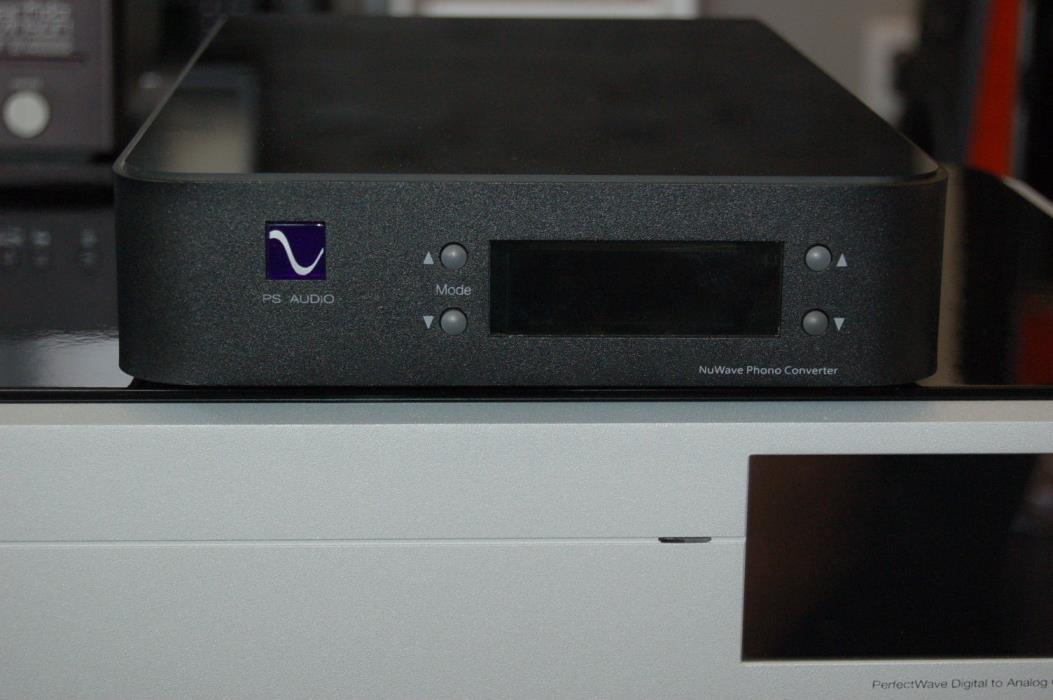 PS Audio's NuWave Phono Converter (NPC) analog to digital- black