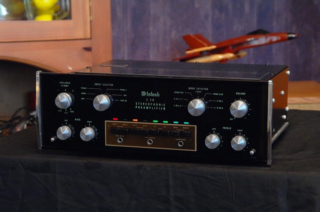 McIntosh C28 Vintage Preamplifier In Great Shape