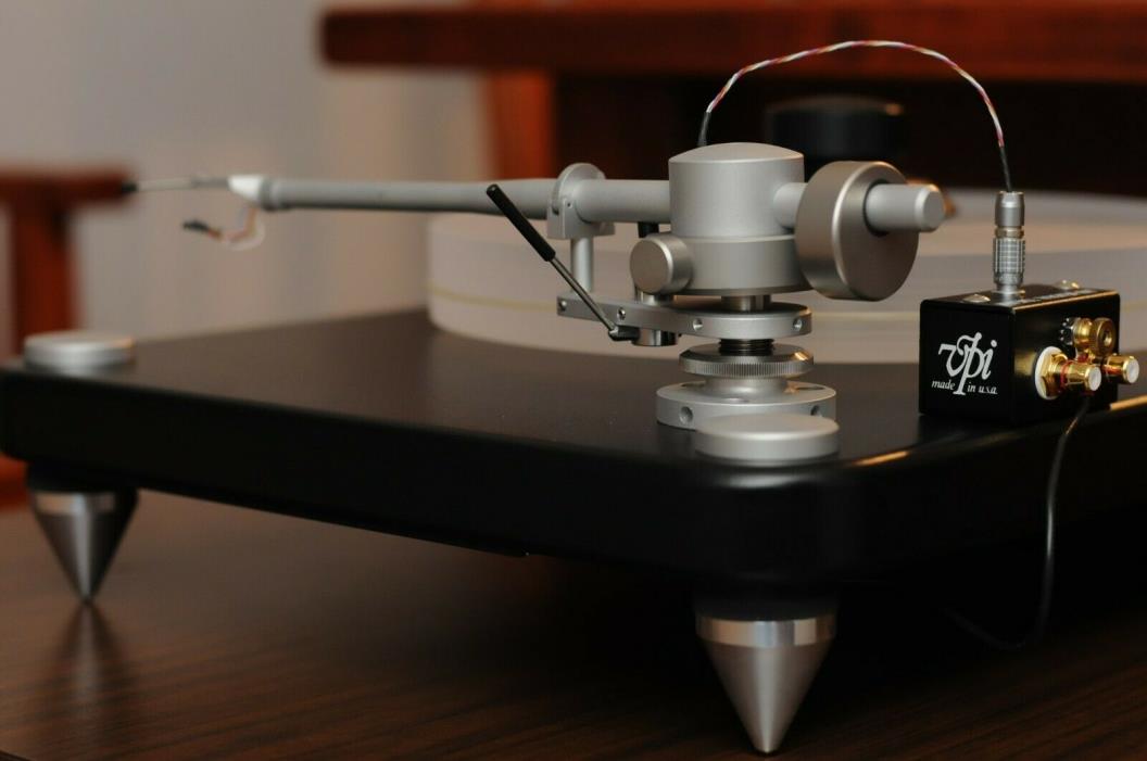 VPI ARIES SCOUT Turntable with JMW-9 Tonearm, Excellent, with Original package