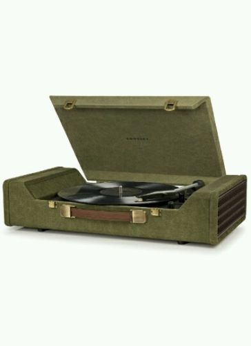New funky retro Crosley  3 speed green  NOMAD vinyl record player turntable