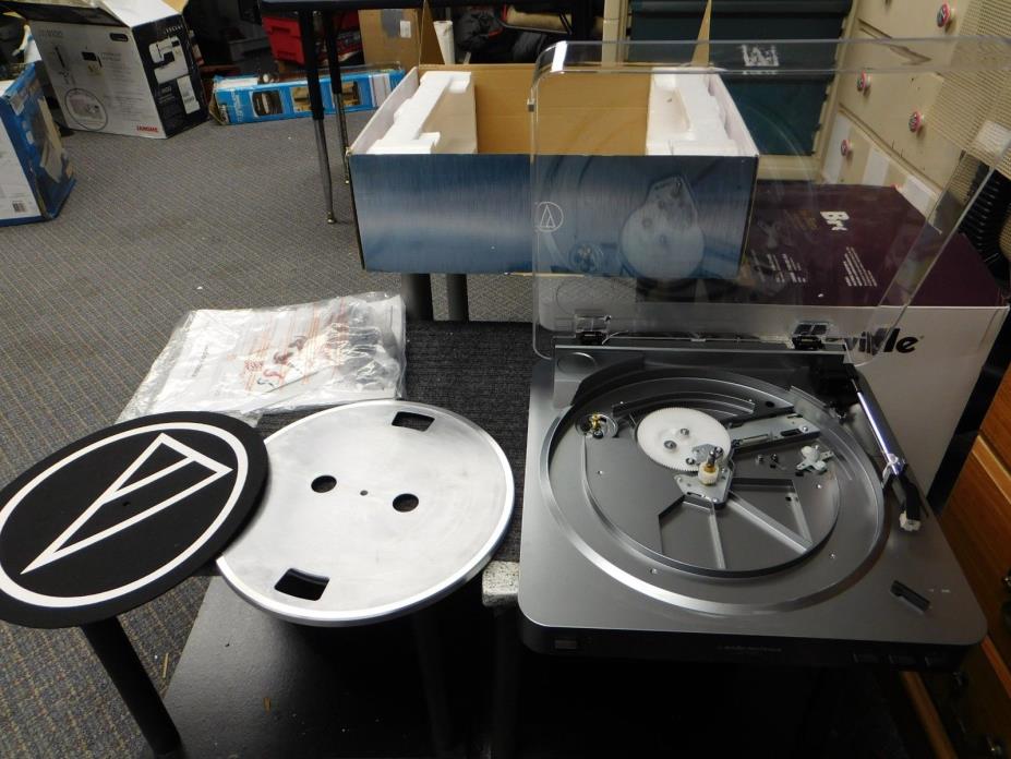 Audio Technica LP-60 USB & Analog Record Player Turntable, Silver