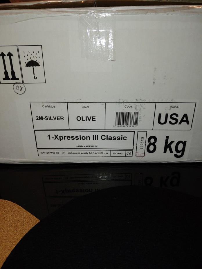 Project 1-Xpression III Classic Turntable with Ortofon 2M Silver Cartridge