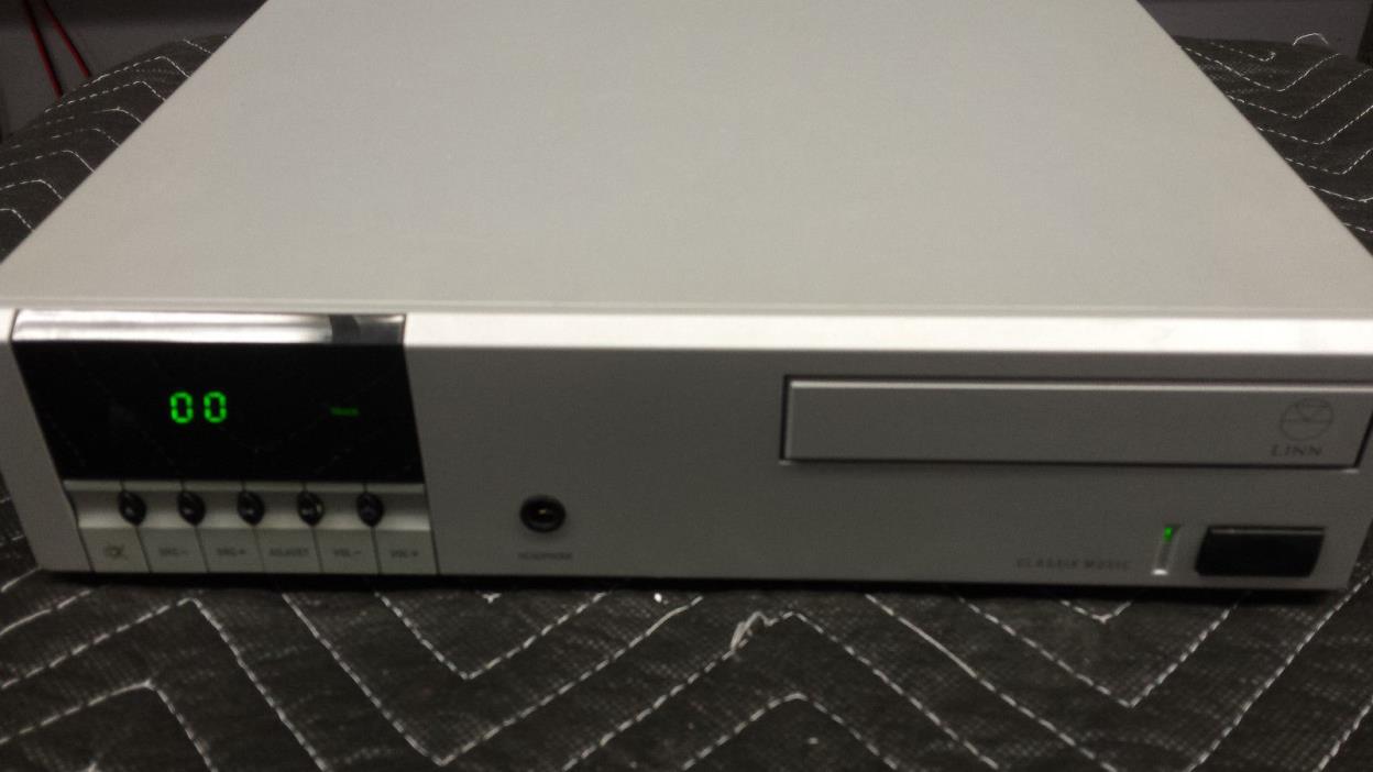 Linn Classik CD player, receiver, amplifier with remote Perfect condition.