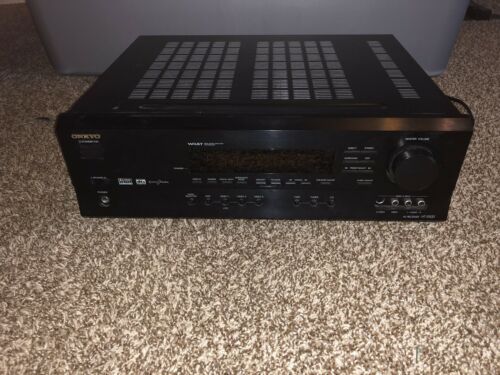 Onkyo HT R500 5.1 Channel 230 Watt Receiver With Remote Bundle