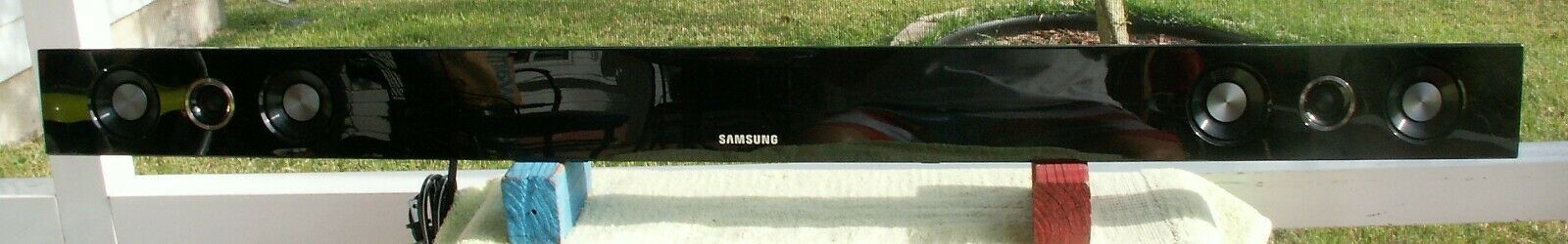 SAMSUNG HW D550SOUND BAR & WOOFER PSWD 550 /REMOTE W/ CABLES