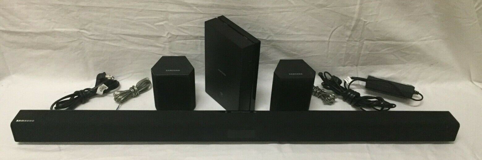 Samsung HW-J370 200W Soundbar Speaker System w/ Remote ~ No Sub~ Tested & Works!