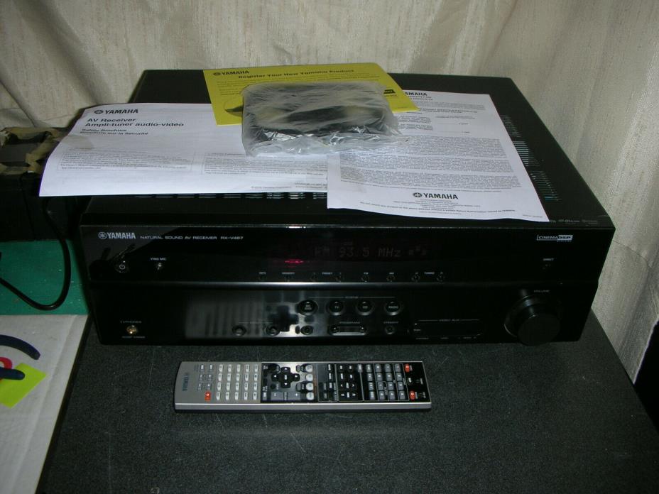 Yamaha RX-V467 4 HDMI- Home Theater Mint W/Remote, Manual, Antenna (Bundle)