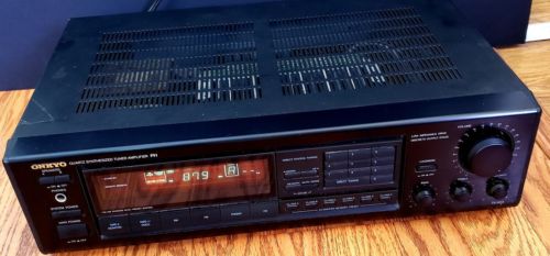 Onkyo TX-903 QUARTZ SYNTHESIZED TUNER AMPLIFIER  NO REMOTE. Rv, working nice!!!