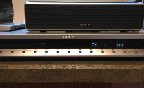 Sony HCD-FX100W 5 Disc CD With Remote Tested