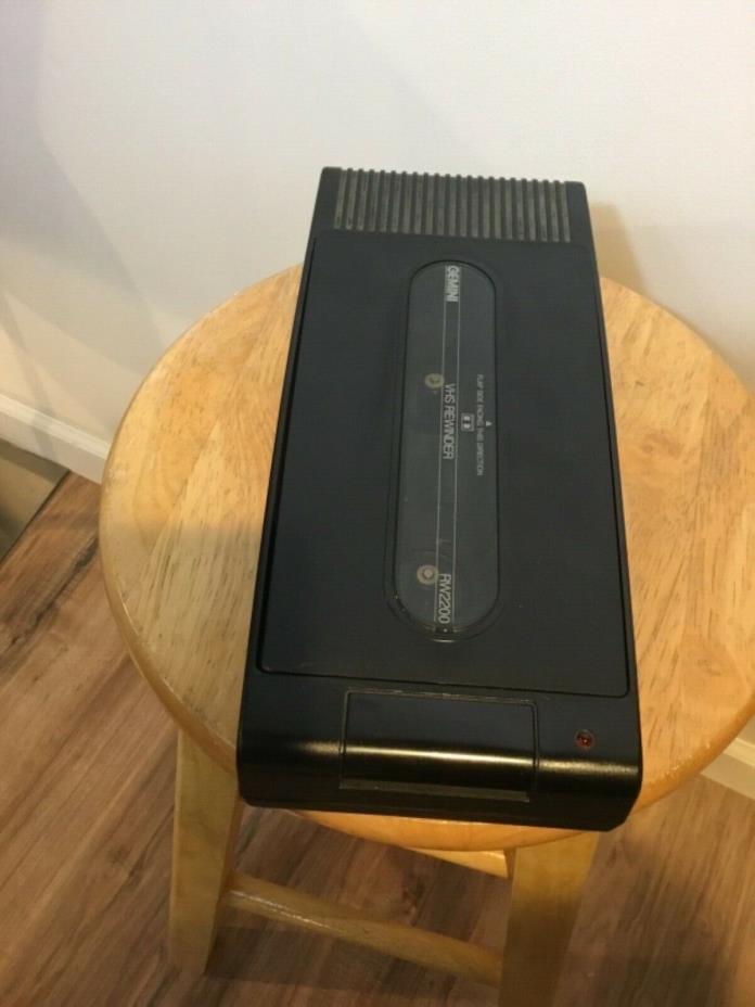 GEMINI video cassattee rewinder, RW1300 clean works great! VCR VHS