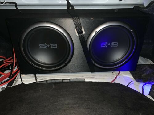 belva subwoofer 10 Inch Grest Conditon COMES WITH ALL WIRES AND AMPLIFER