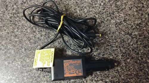 New Sony DCC-FX160 Vehicle DC Power Adapter For Portable Audio/Video