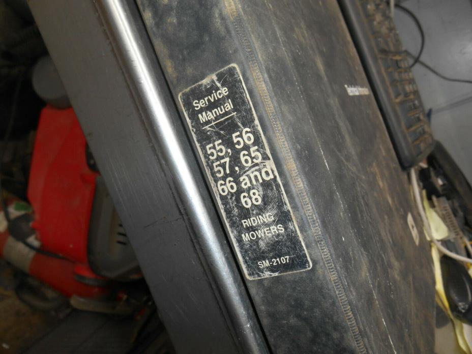 SM2107 55,56,57,65,66,68  John Deere Technical Manual