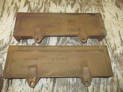 1939 John Deere B  Radiator Side Castings  B1515R   Antique Tractor