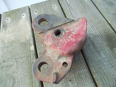 Farmall 350 RC tractor IH bottom 2pt hitch cylinder mounting bracket anchor brac