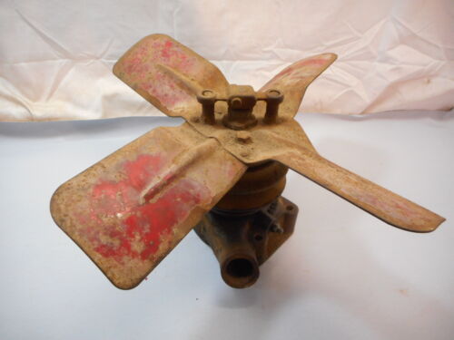Farmall H, Super H, 350, 300 Water Pump w/ Clutch & Fan Blades, 6600D