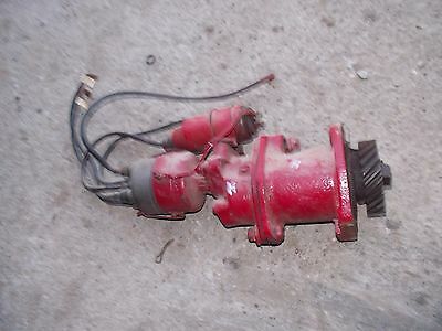 Farmall H Early SH tractor Originl IH engine motor distributor & drive assembly