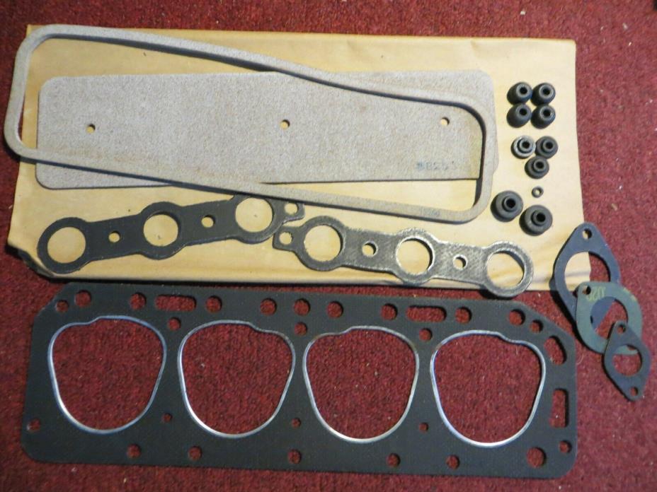 NOS Ford Tractor 600-700, Head Gasket Set, 1958
