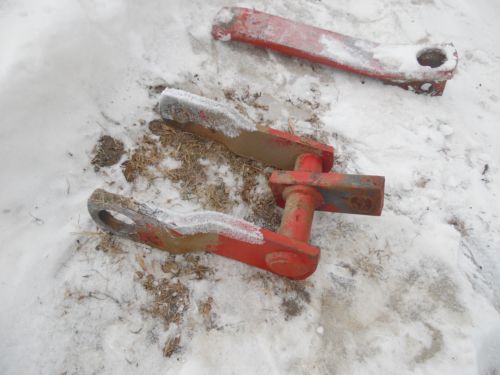 CASE-IH 720 Moldboard Plow HYDRAULIC CYLINDER REAR MOUNTING BRACKET