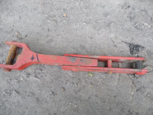 Case-IH  INTERNATIONAL 720 MOLDBOARD PLOW TOGGLE TRIP LINKAGE LINK 61911c4