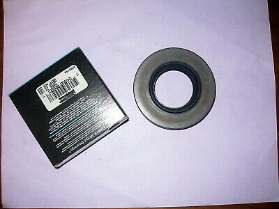 International Swather NOS Hydrostatic Differential Seal Part# 352477c91