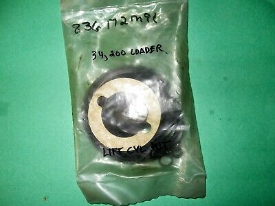 Massey Loader NOS Lift Cylinder Seal Kit Part# 836172m91