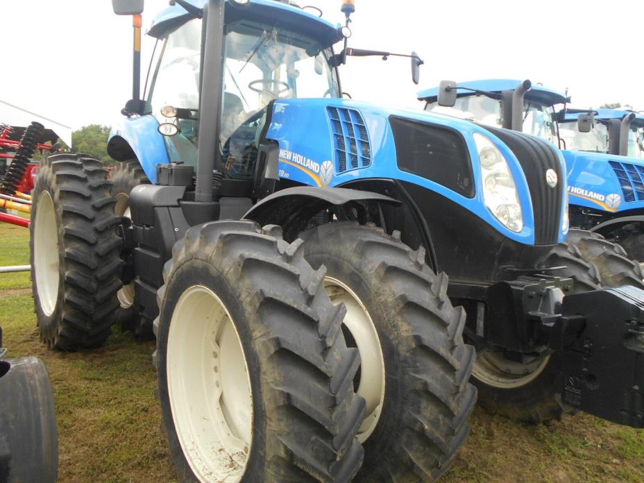 NEW HOLLAND T8.330 TRACTOR // FWD // 18 SPEED POWERSHIFT // SN=ZCRC04271