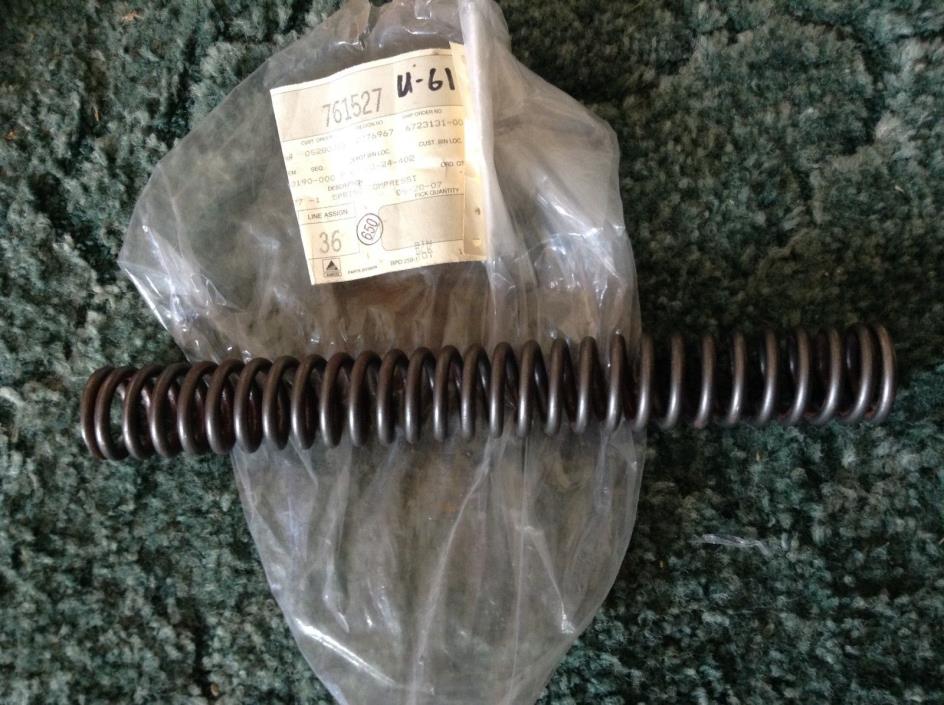 761527 - A New Compression Spring For A New Idea 526, 527, 528, 5406, 5407 mower