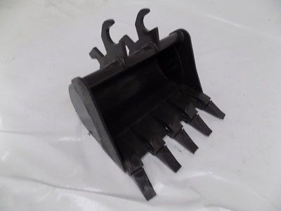 JD17 style quick attach 36